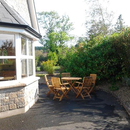 Dillon'S Cottage Monneill Bagian luar foto